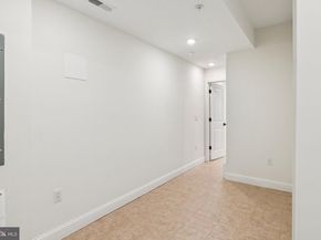 1941 N 9TH Street, Philadelphia PA 19122