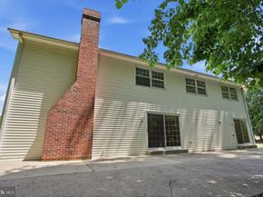 1840 Nicholas Drive, Huntingdon Valley PA 19006