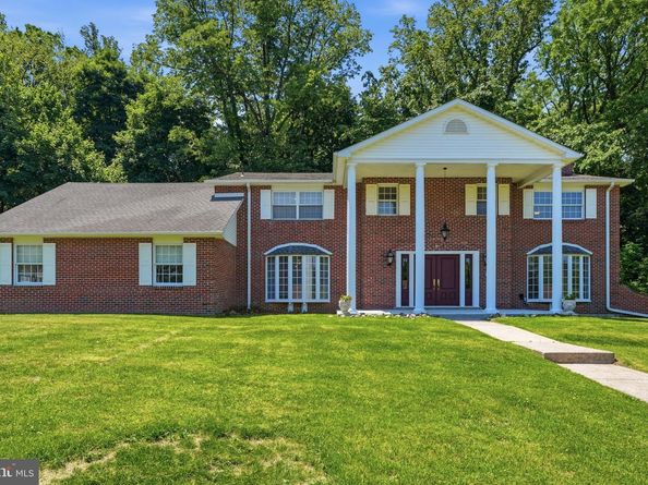 1840 Nicholas Drive, Huntingdon Valley PA 19006
