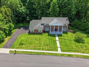 1840 Nicholas Drive, Huntingdon Valley PA 19006
