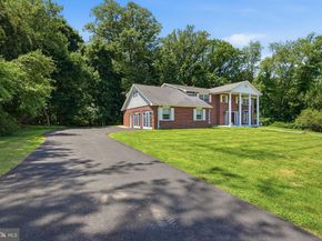 1840 Nicholas Drive, Huntingdon Valley PA 19006