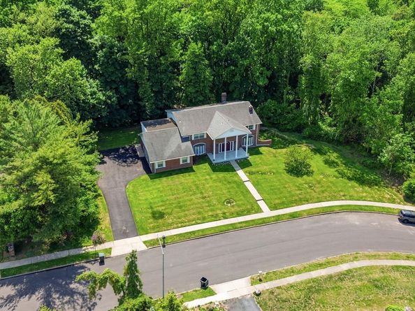 1840 Nicholas Drive, Huntingdon Valley PA 19006
