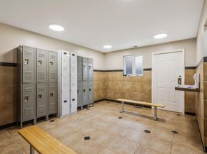 1313 N Van Dorn Street, Alexandria VA 22304