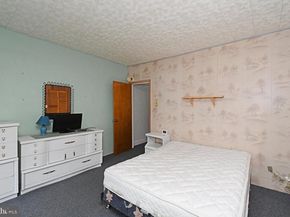 328 Roxborough Avenue, Philadelphia PA 19128