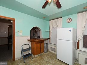 328 Roxborough Avenue, Philadelphia PA 19128