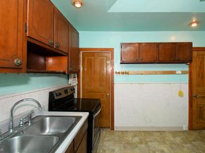 328 Roxborough Avenue, Philadelphia PA 19128