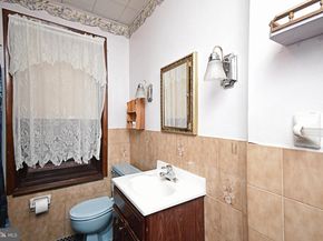328 Roxborough Avenue, Philadelphia PA 19128