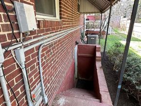 6105 Munson Hill Road, Falls Church VA 22044