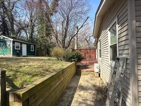 6105 Munson Hill Road, Falls Church VA 22044