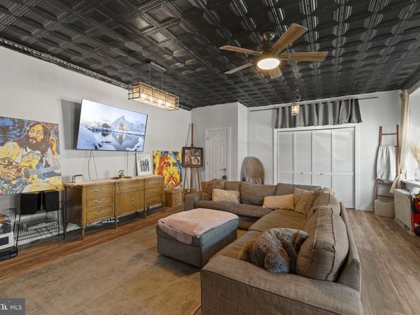 155 Jamestown Street, Philadelphia PA 19127