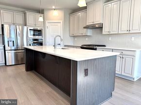 1126 Miles Court, Cheltenham PA 19012