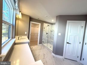 1126 Miles Court, Cheltenham PA 19012