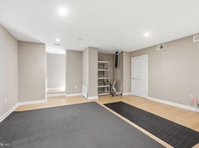 604 N 4TH Street, Philadelphia PA 19123