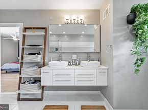 604 N 4TH Street, Philadelphia PA 19123