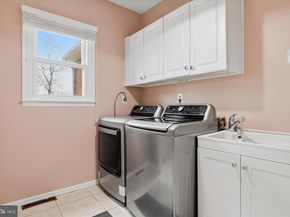 244 Kirk Drive, Huntingdon Valley PA 19006