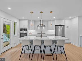 4205 Breezewood Lane, Annandale VA 22003