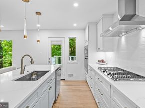 4205 Breezewood Lane, Annandale VA 22003