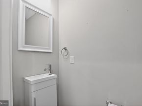 2822 Livingston Street, Philadelphia PA 19134