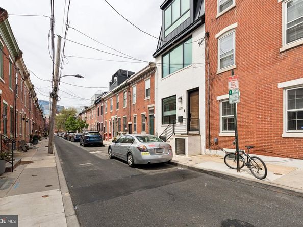 2205 Kater, Philadelphia PA 19146