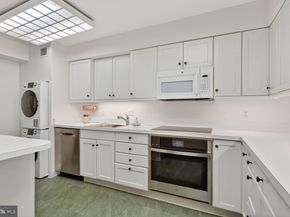 4200 Massachusetts Avenue NW 402, Washington DC 20016