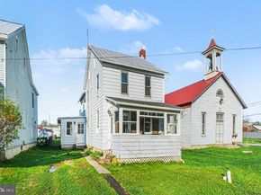 14 Chapel Drive, Virginville PA 19564