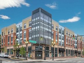 989 S Buchanan Street 214, Arlington VA 22204