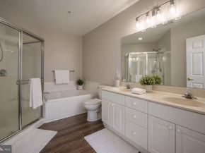 5108 Donovan Drive 307, Alexandria VA 22304