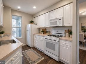 5108 Donovan Drive 307, Alexandria VA 22304