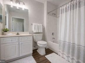 5108 Donovan Drive 307, Alexandria VA 22304