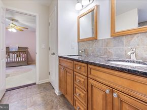 4880 Hunt Field Drive, Doylestown PA 18902