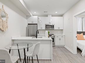 824 18TH Street NE 3, Washington DC 20002