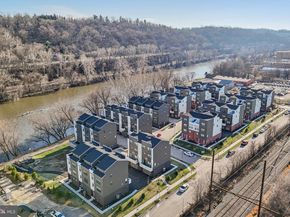 956 Riverplace Drive 2, Conshohocken PA 19428