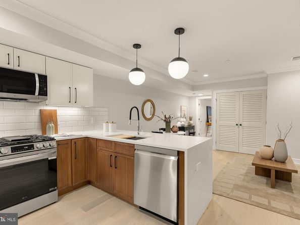 647 G Street SE 1, Washington DC 20003