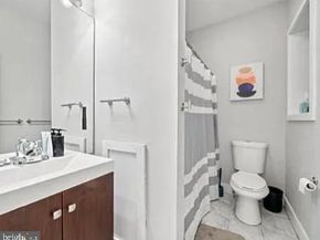 2022 Christian Street A, Philadelphia PA 19146