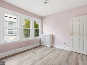 537 Robbins Street, Philadelphia PA 19111
