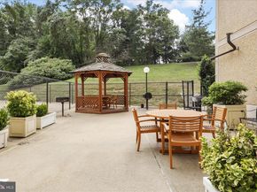 6300 Stevenson Avenue 1122, Alexandria VA 22304