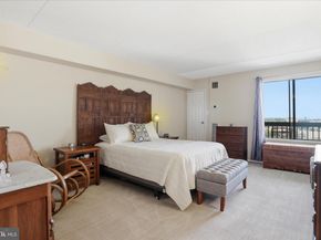 6300 Stevenson Avenue 1122, Alexandria VA 22304