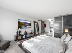 8340 Greensboro Drive 1007, Mclean VA 22102