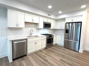 701 N Henry Street 413, Alexandria VA 22314