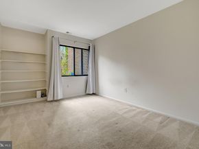 1752 Wainwright Drive, Reston VA 20190