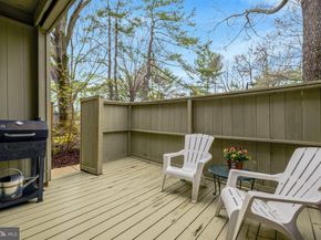 1752 Wainwright Drive, Reston VA 20190