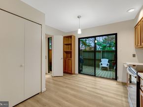 1752 Wainwright Drive, Reston VA 20190