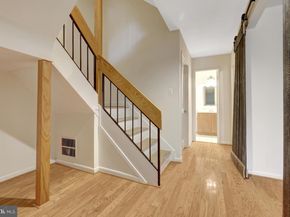 1752 Wainwright Drive, Reston VA 20190
