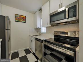 1608 W Abingdon Drive 102, Alexandria VA 22314