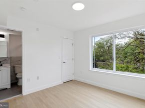 2118 W Oxford Street, Philadelphia PA 19121