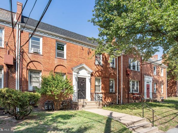 4020 8TH Street NE, Washington DC 20017