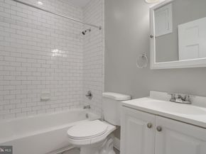 4020 8TH Street NE, Washington DC 20017
