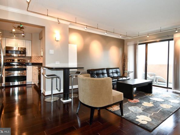 1301 N Courthouse Road 1005, Arlington VA 22201