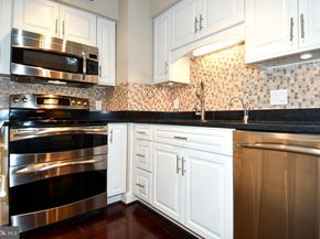 1301 N Courthouse Road 1005, Arlington VA 22201