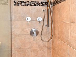 1301 N Courthouse Road 1005, Arlington VA 22201